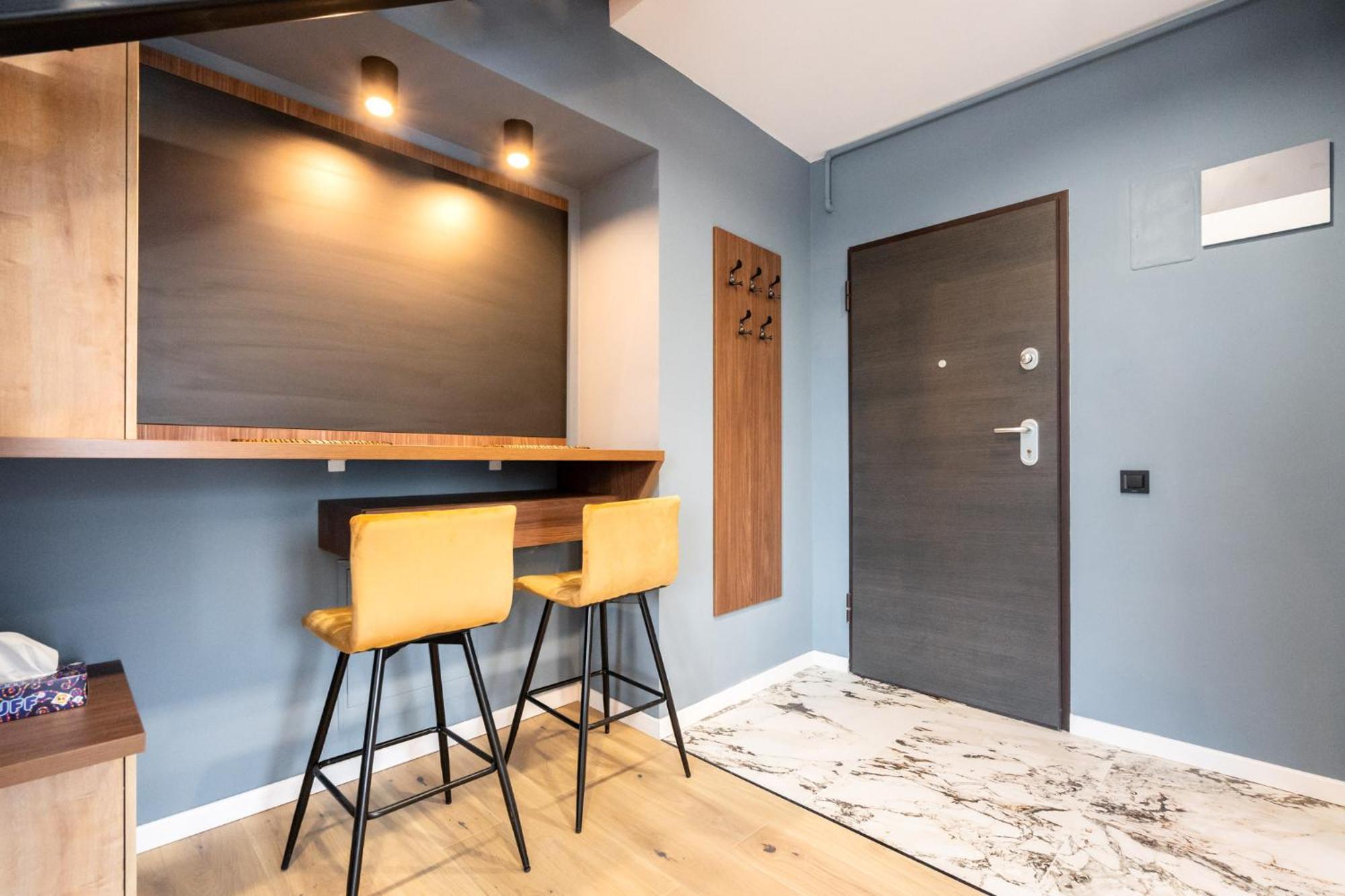 Sunflower - Chic Loft In Tineretului Bucharest Exterior photo